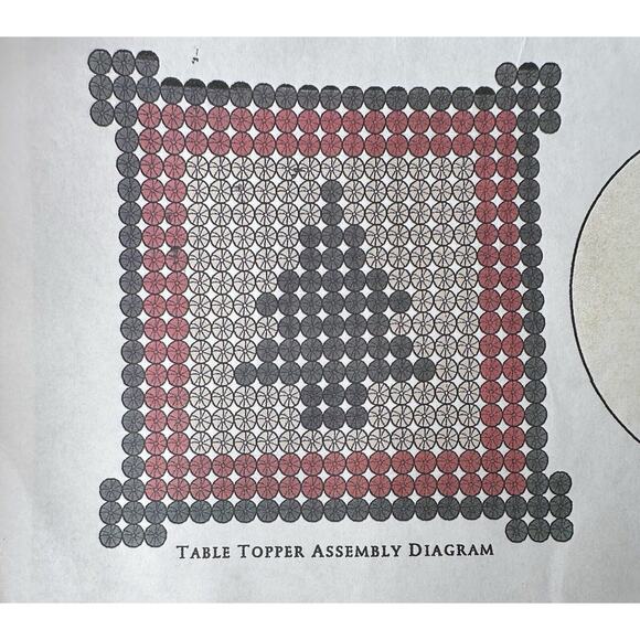 Yo Yo Table Topper Christmas Tree Plaid Partially Complete w/Fabric and Pattern - Picture 9 of 10